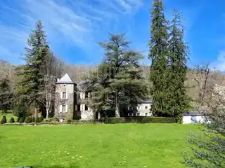 Magnificent 17th Century Manor House