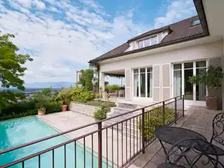 Exclusive Living with Panoramic Views of Lake Constance and the Alps