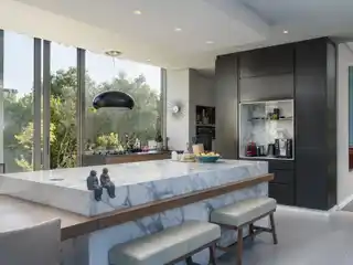 Dream Retreat Nestled in the Breathtaking Cape Winelands