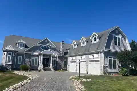 Coastal Masterpiece with Unmatched Views