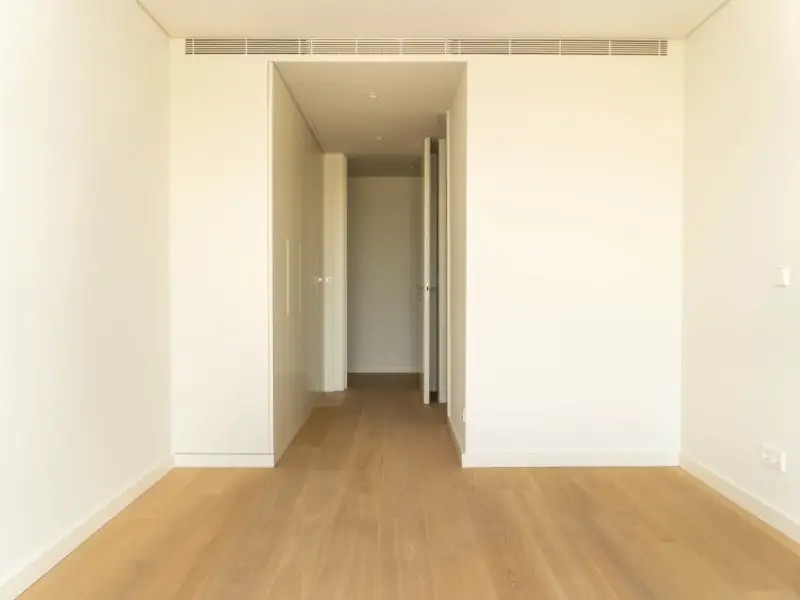 Small Image