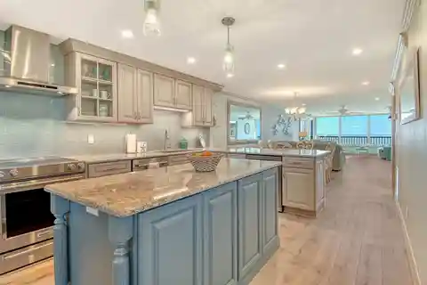 Exquisitely Updated Condo on the World’s Finest Beach