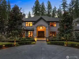 Pacific Northwest Grandeur on 10.5 Gated Acres