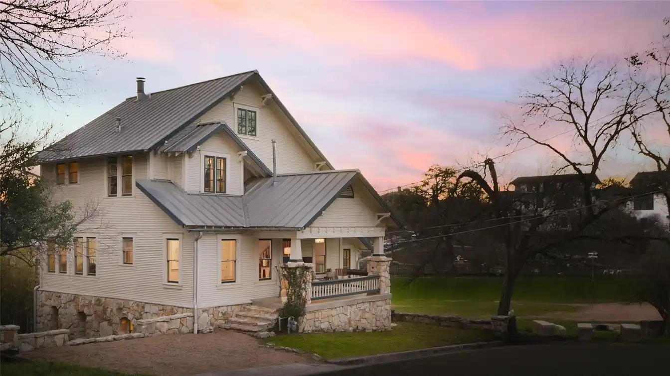 Storybook Property in the Center of Clarksville