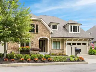 Meticulously Maintained Condo Near Downtown