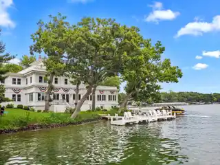 The Boathouse on Deakin Isle -  Iconic Lauderdale Lakes Home