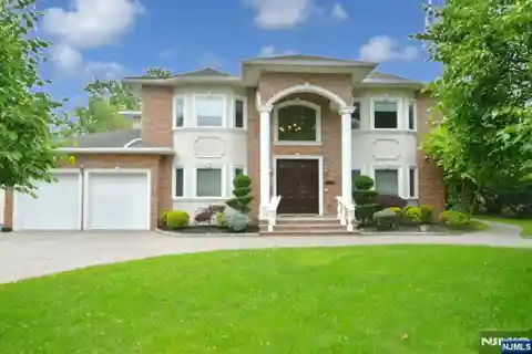 Stunning Sun-filled Colonial