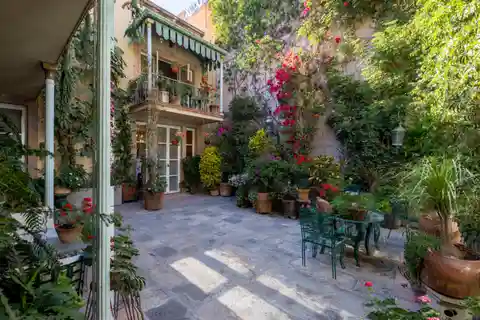 Sollano 44 — Timeless Elegance in the Heart of San Miguel