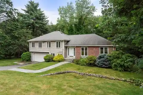 Tri-Level Home in Sought-After Neighborhood