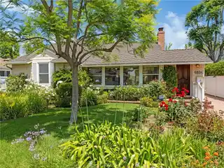 Charming Home in Coveted Fashion Square