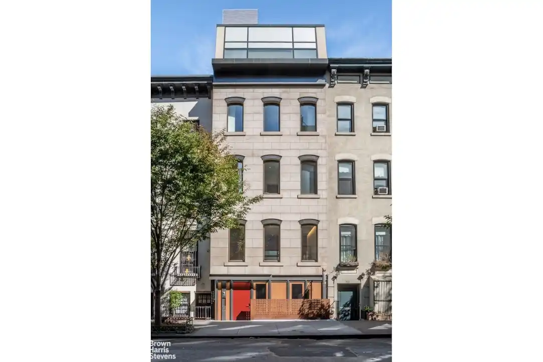 Modern Architectural Townhouse with Private Carriage House