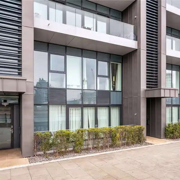 MODERN DUPLEX IN A PRESTIGIOUS DEVELOPMENT