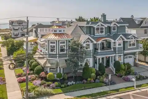 Beach Block Corner Property