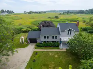 Exceptional Turnkey Property on a Peaceful Acre