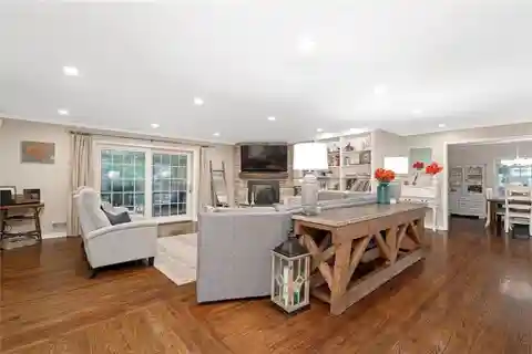 Exquisitely Updated Mission Hills Ranch