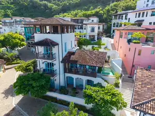 Ocean View Luxurious Retreat