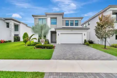 Immaculate Home in Gated Lotus Boca
