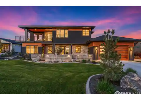Exquisite Modern Living in Fort Collins