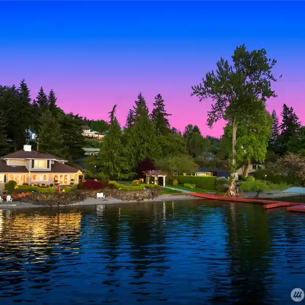 LEGACY WATERFRONT ESTATE