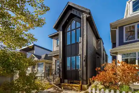 Hillhurst Luxury Home with West-Facing Backyard