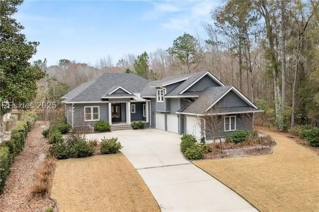 Immaculate Upgraded Home