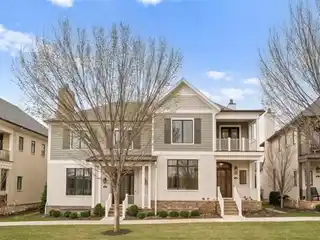 Spectacular Residence in Meadowbrook Park