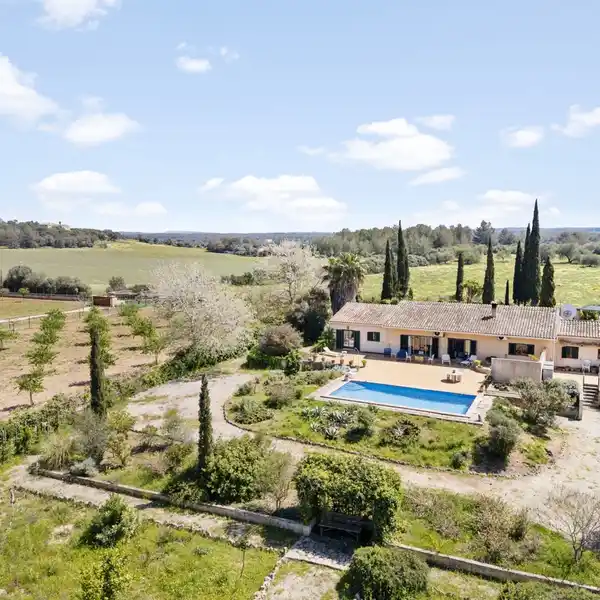 DREAMLIKE FINCA SURROUNDED BY MEDITERRANEAN NATURE IN BINIALI