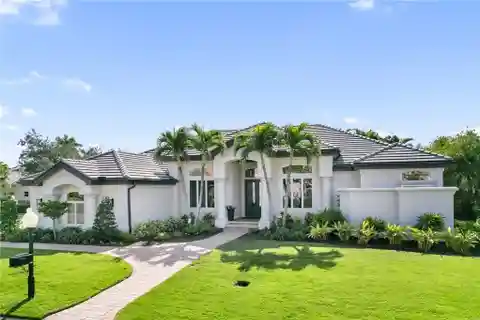 Gorgeous Fully Furnished Home in Exclusive Edgewater