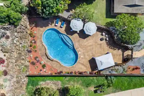 Amazing Maui Meadows Property