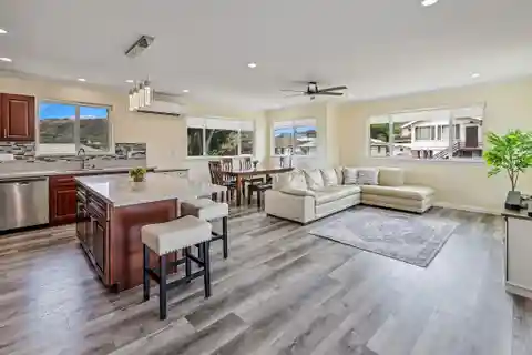 Excellent Kaimuki Family Home