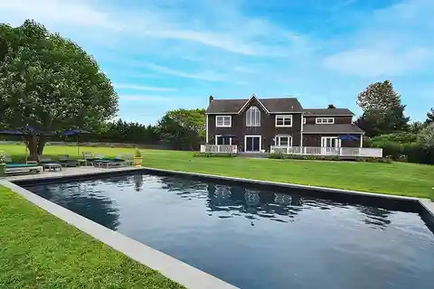 Handsome Contemporary for Rent in a Great Location