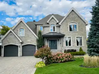 Elegant Property in a Peaceful Setting