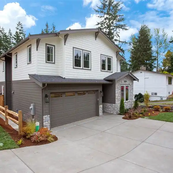 BRAND-NEW MASTERPIECE IN PRESTIGIOUS BRIDLE TRAILS