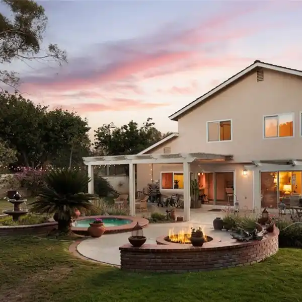 MABURY RANCH CHARMER