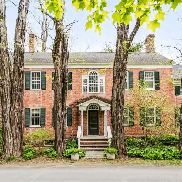 HISTORIC GEORGIAN ESTATE WITH MODERN LUXURY TOUCHES