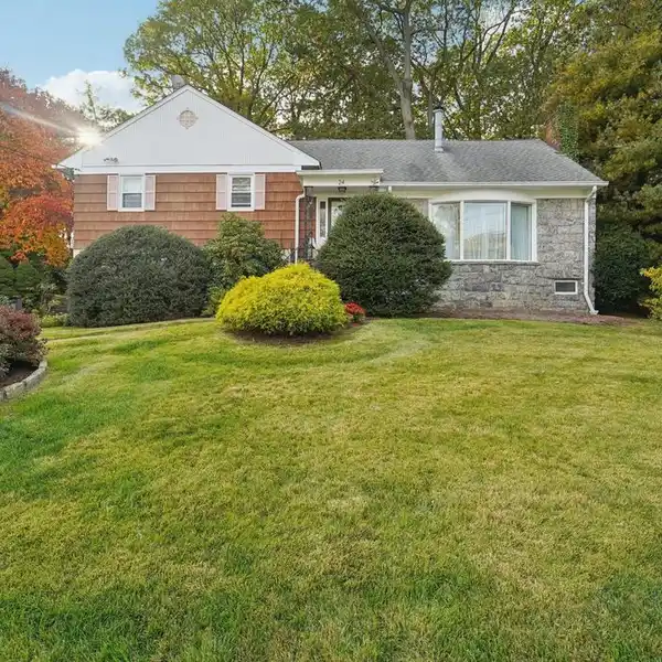 EXPANSIVE HOME WITH ENDLESS POTENTIAL