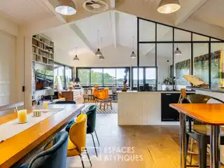 Exceptional Property in the Heart of a Green Park