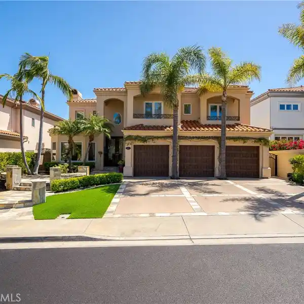 AUTHENTIC MEDITERRANEAN ESTATE IN LAGUNA NIGUEL