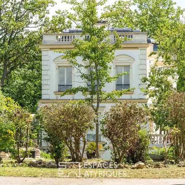 EARLY 19TH CENTURY PROPERTY IN EXCEPTIONAL LOCATION