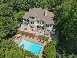 Private Retreat in Stonehouse at Mill Pond