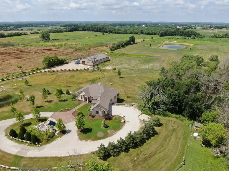 Private Victory Estate with Barn and Waterfall