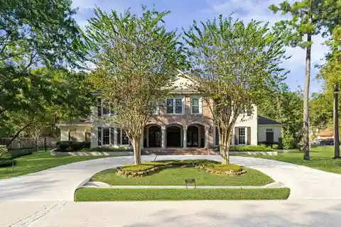 Experience Unmatched Luxury and Architectural Brilliance