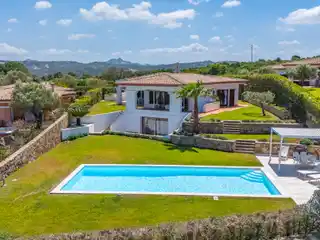 Elegant Villa with Pool in a Refined Community