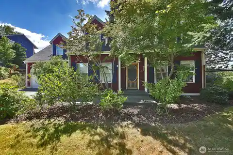 Spacious Langley Oasis with Farm and Sound Views
