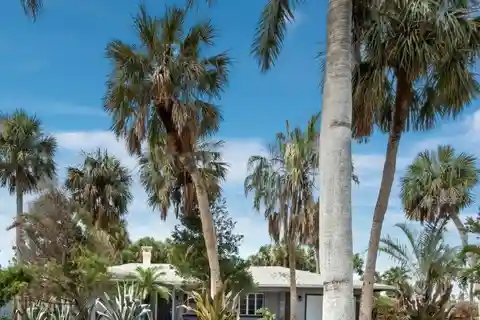 Rare Opportunity Near Sarasota Beach