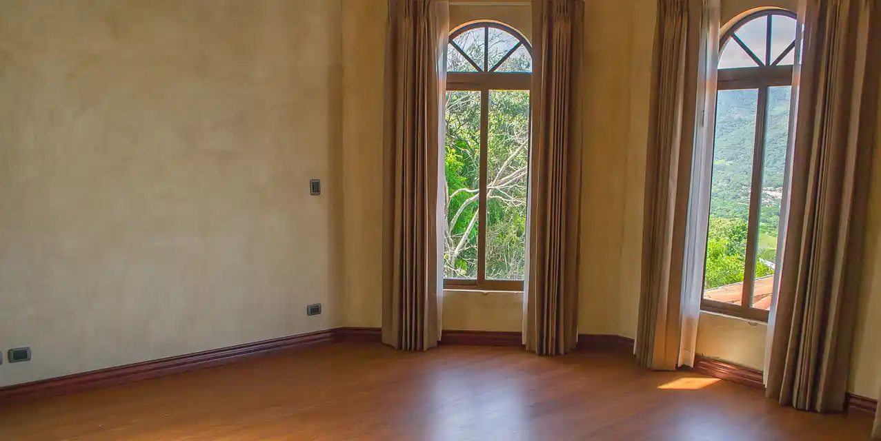 Colonial Reserve in Villa Real in Santa Ana