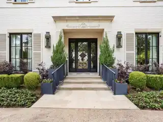 Fabulous Golf Course Retreat