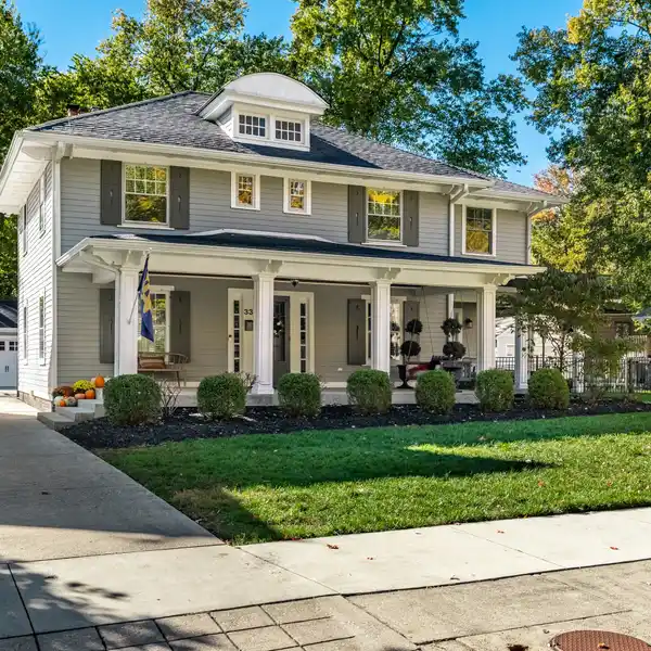 EXQUISITE RESIDENCE IN THE PRESTIGIOUS ENCLAVE OF BUTLER TARKINGTON