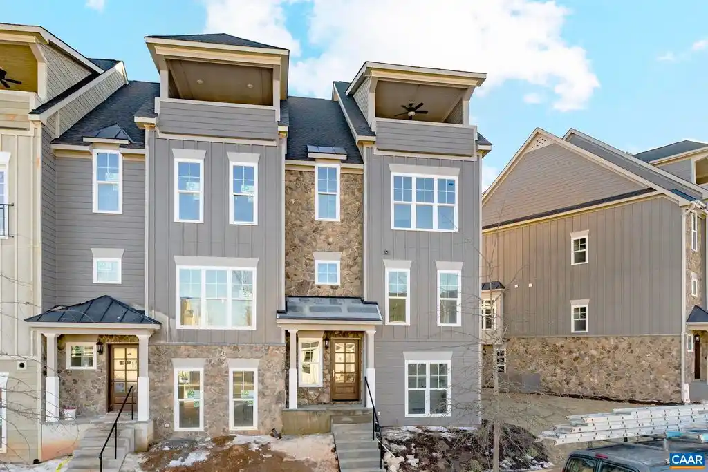 Luxury Elevator Townhome with Mountain Views