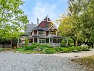 Cobblestone Farm